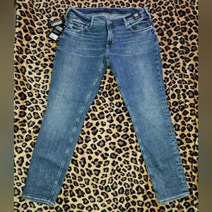 Silver Jeans women's size 14 NWT